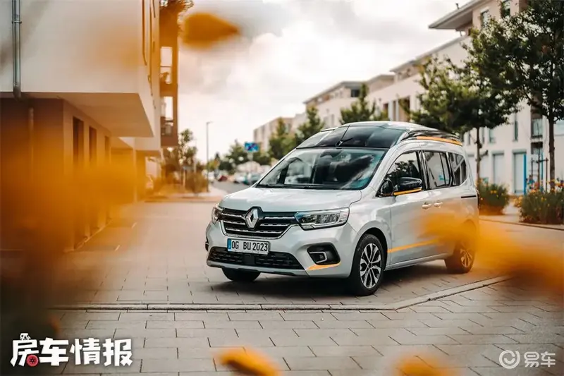 2024款雷诺露营车发布！车顶睡觉车尾做饭还有纯电可选
