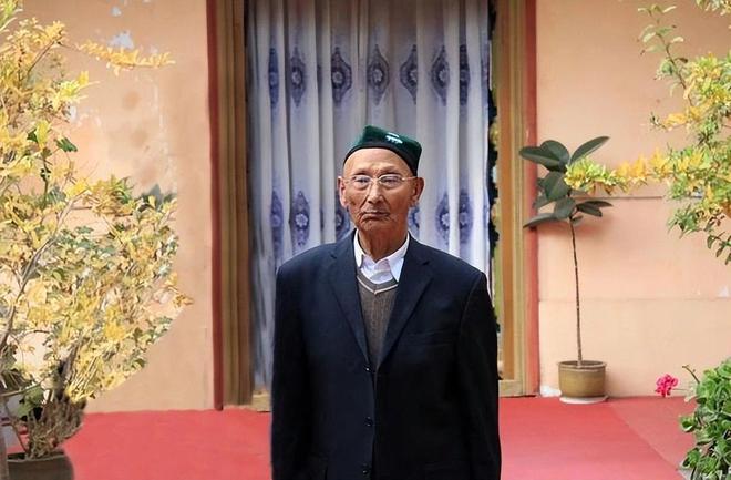 中国唯一健在的末代王妃住4万平方米的王府与她合影只需30元(图2)