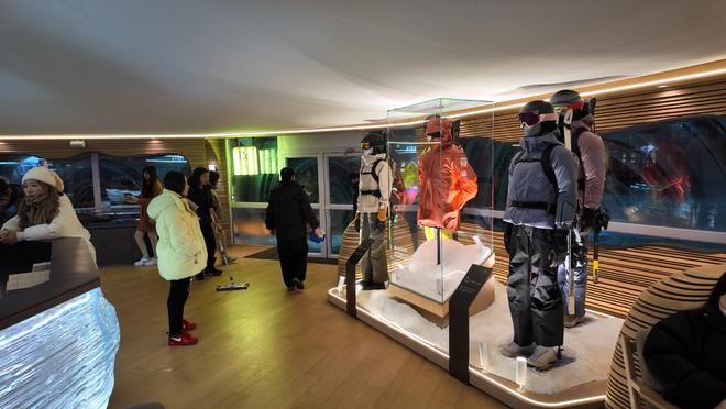 始祖鸟高层大洗牌 聚焦发展高端商务休闲系列(图2)