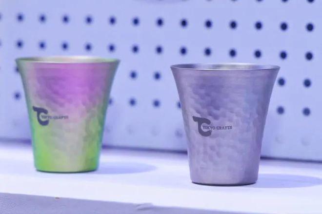 户外品牌做得“高”就专业了吗？(图22)