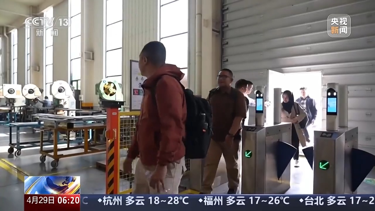 直击外贸第一线丨美出口关税影响下 这些企业如何做到订单不降反增？(图3)